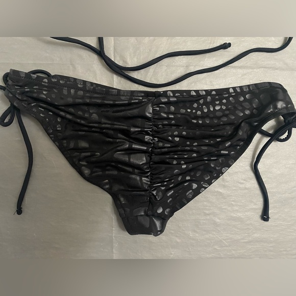 Crocodile Print String Bikini , Low Rise Scrunch Bottom Black; Top XS , Bottom S - Picture 2 of 11